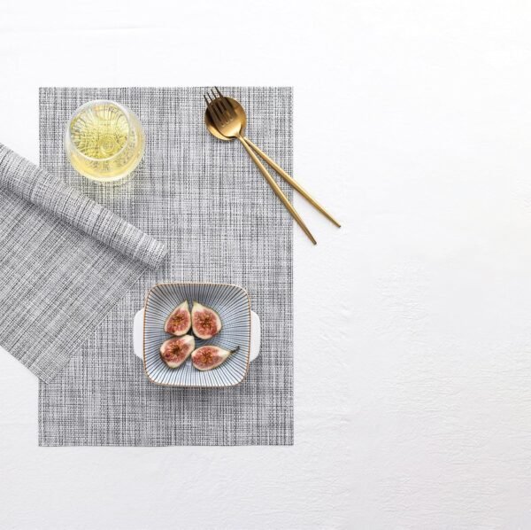 LEXMORE Placemats Set of 4 Vinyl/Plastic Woven Place Mats for Kitchen Table Indoor/Outdoor Washable Placemat Wipeable Dining Table Mats(Gray) - Image 6