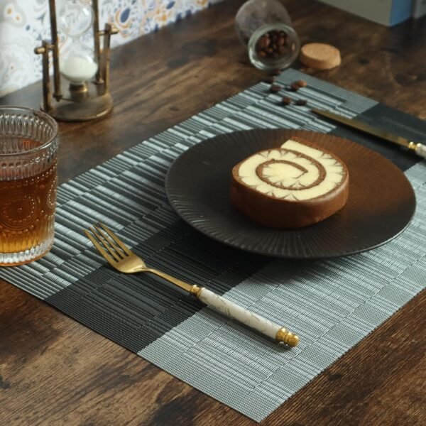 HeloHo Black Placemats Set of 4 Heat-Resistant Washable Place Mats Non-Slip Vinyl Woven Table Mats Wipeable Placemat for Kitchen Dining Table Decoration Indoor Outdoor - Image 5